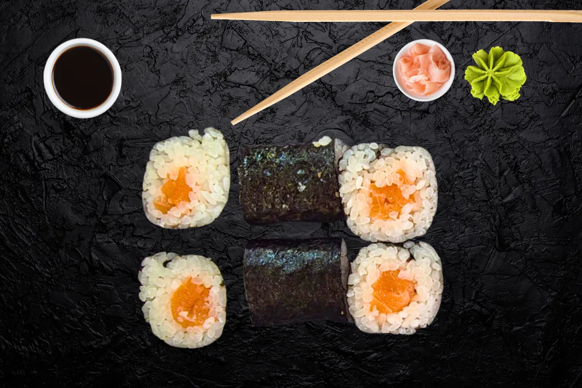 Hosomaki with salmon 6 pcs.